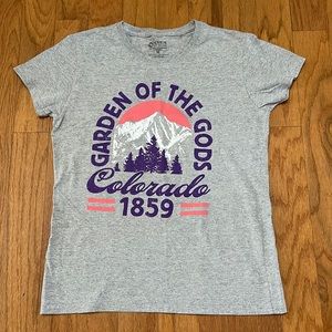 Perrin New Agenda Woman T Shirt Size Medium Short Sleeve 99% cotton 10% poly